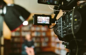 A Few Good Journalists Needed